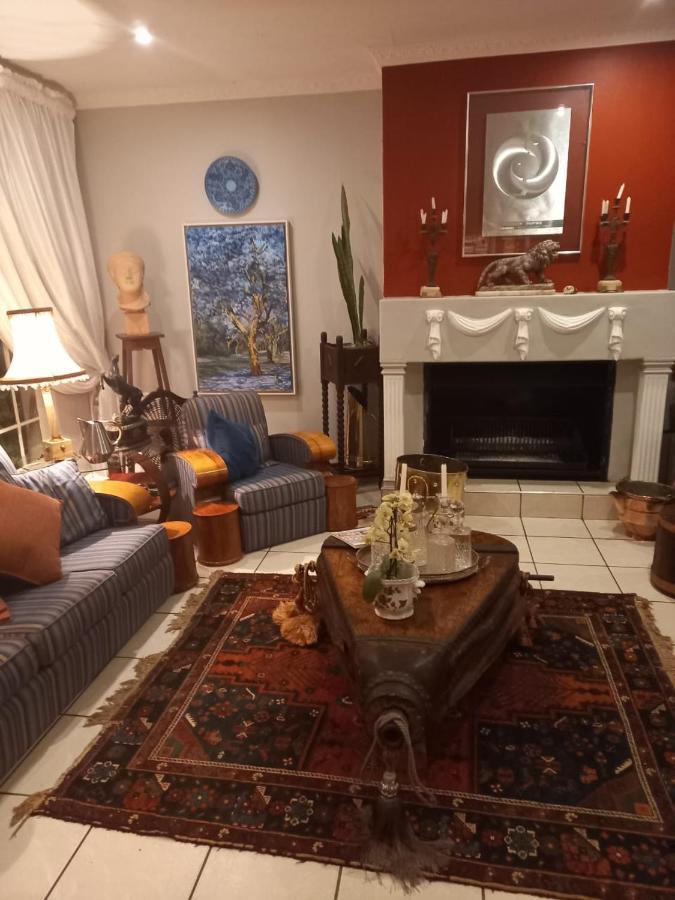 Michael-Angelo Guest House Potchefstroom Εξωτερικό φωτογραφία