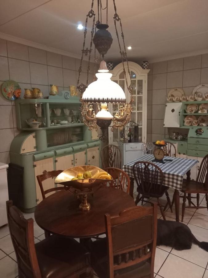Michael-Angelo Guest House Potchefstroom Εξωτερικό φωτογραφία