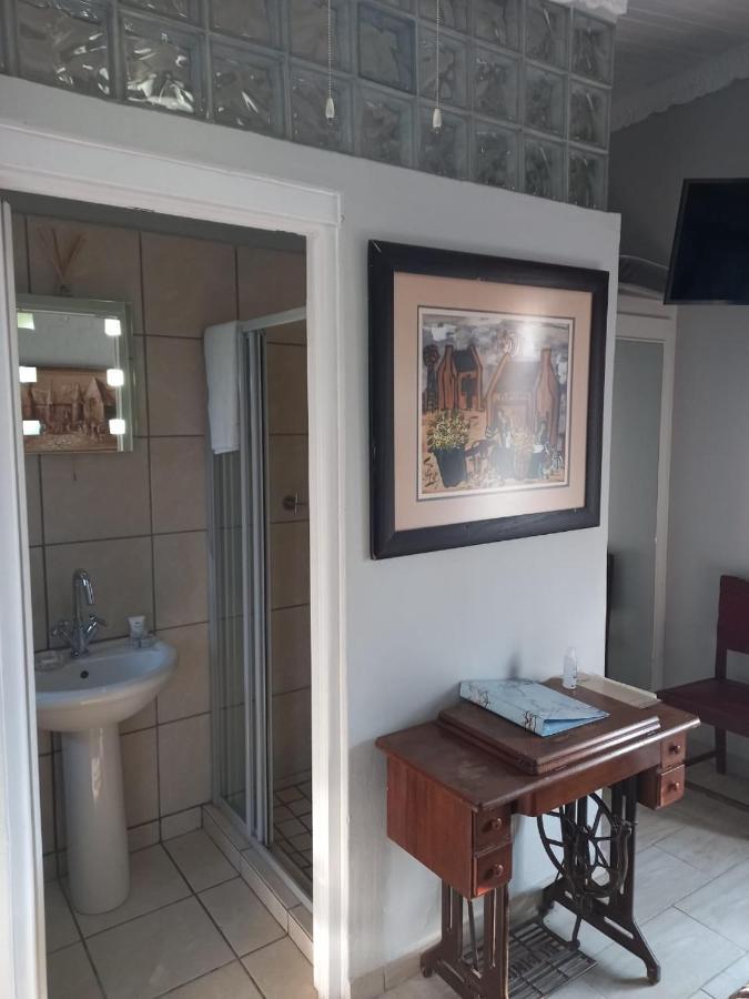 Michael-Angelo Guest House Potchefstroom Εξωτερικό φωτογραφία
