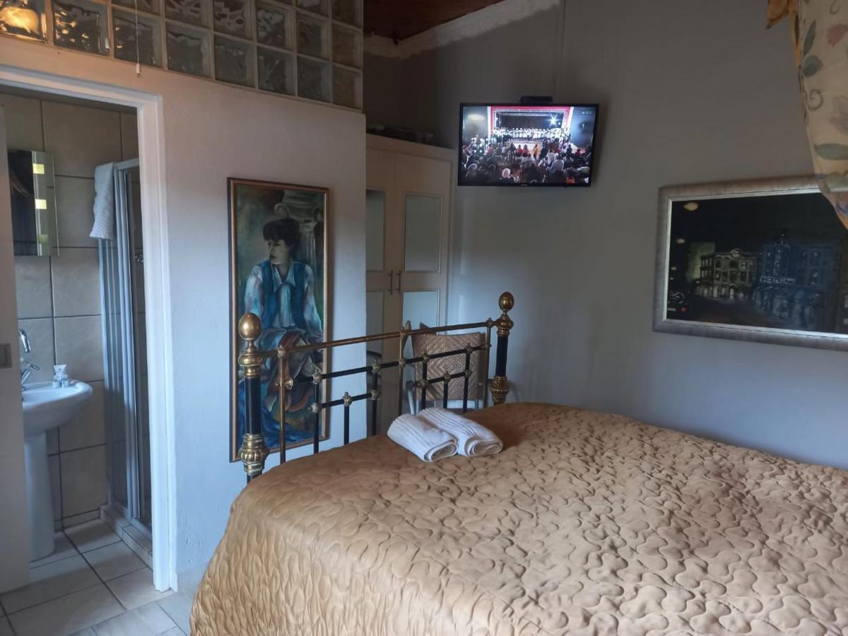 Michael-Angelo Guest House Potchefstroom Εξωτερικό φωτογραφία