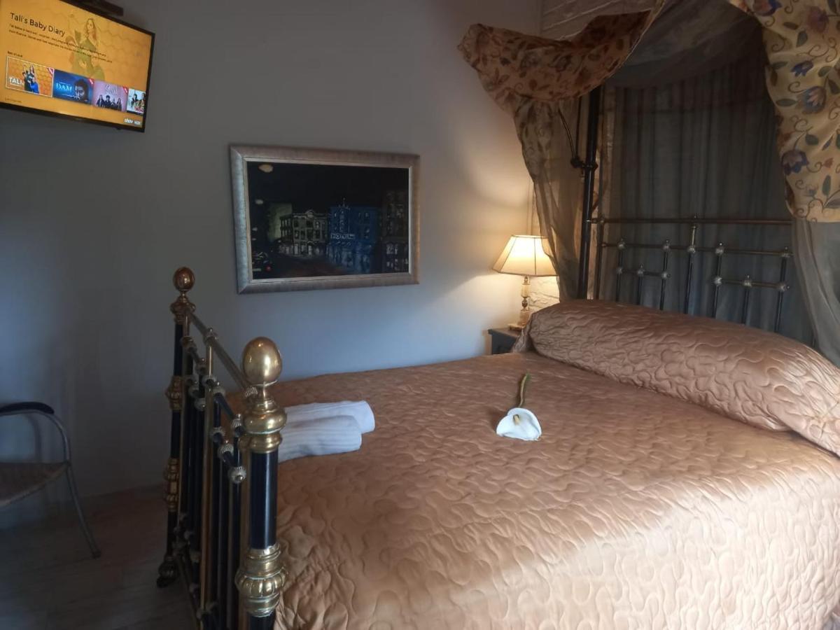 Michael-Angelo Guest House Potchefstroom Εξωτερικό φωτογραφία